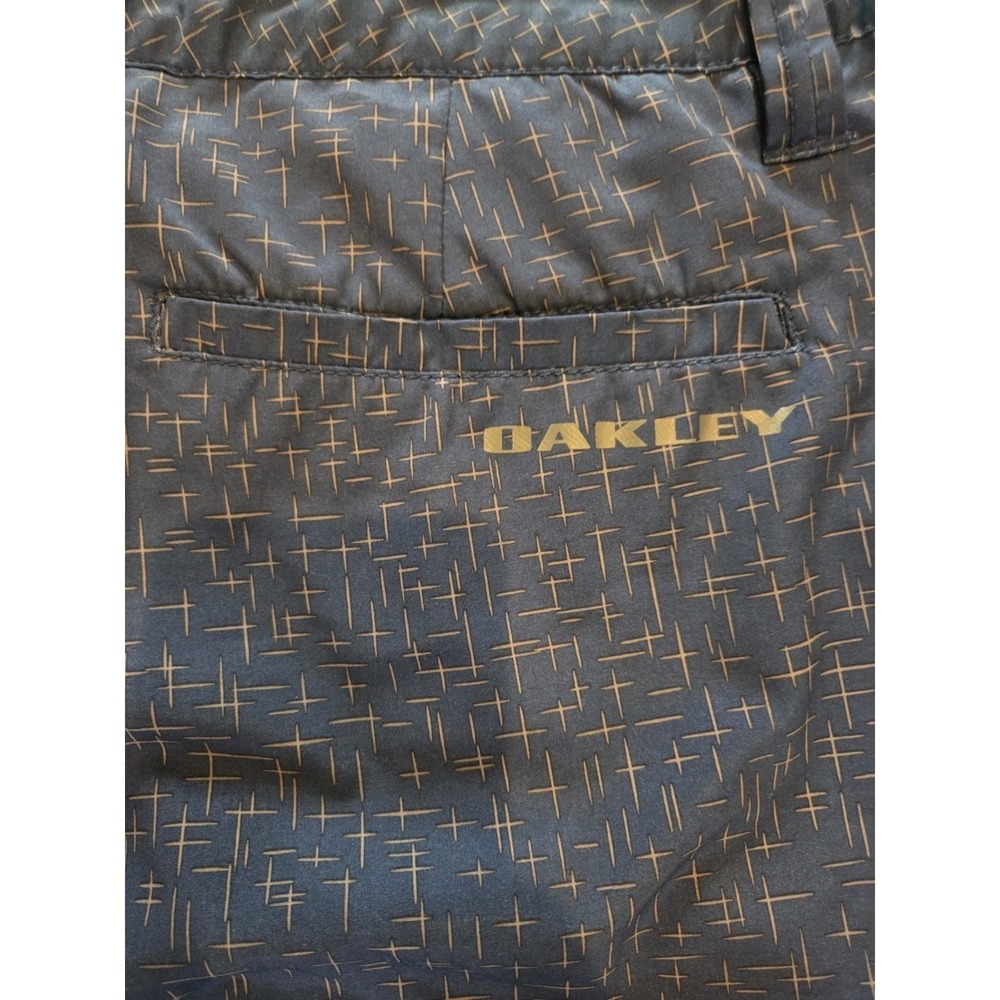 Oakley Shorts Mens Golf Performance Shorts Size 36 Flat Front Blue With Gray - Picture 8 of 8